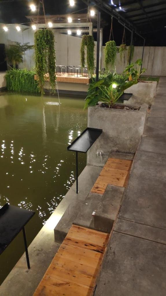 Backyard Guest House Banjar  Extérieur photo