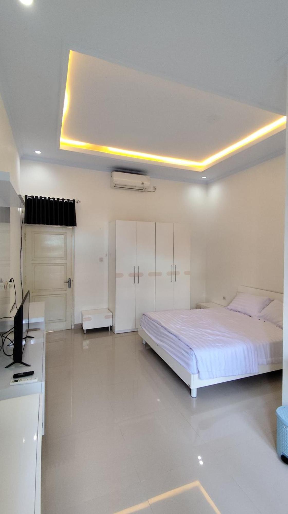 Backyard Guest House Banjar  Extérieur photo